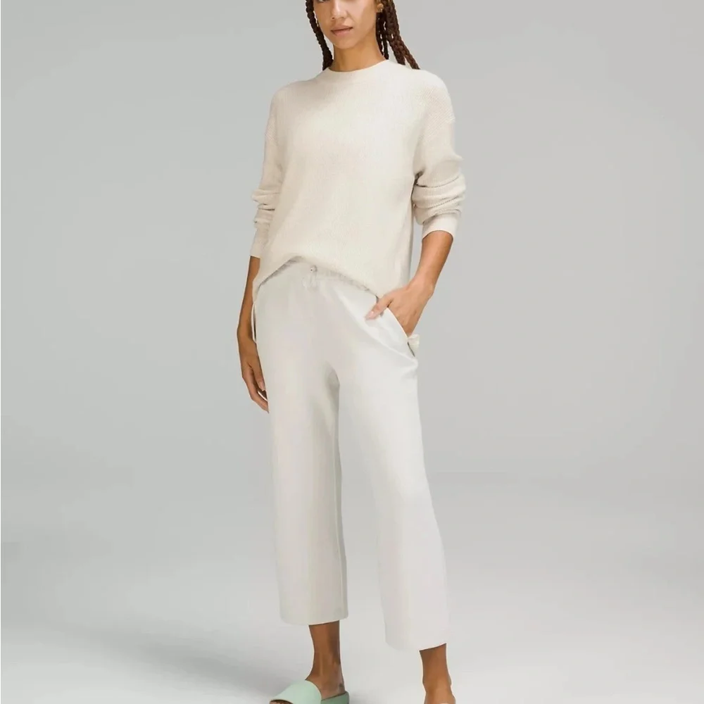 Lululemon Merino Wool Blend Ribbed Crewneck Sweater Size 8